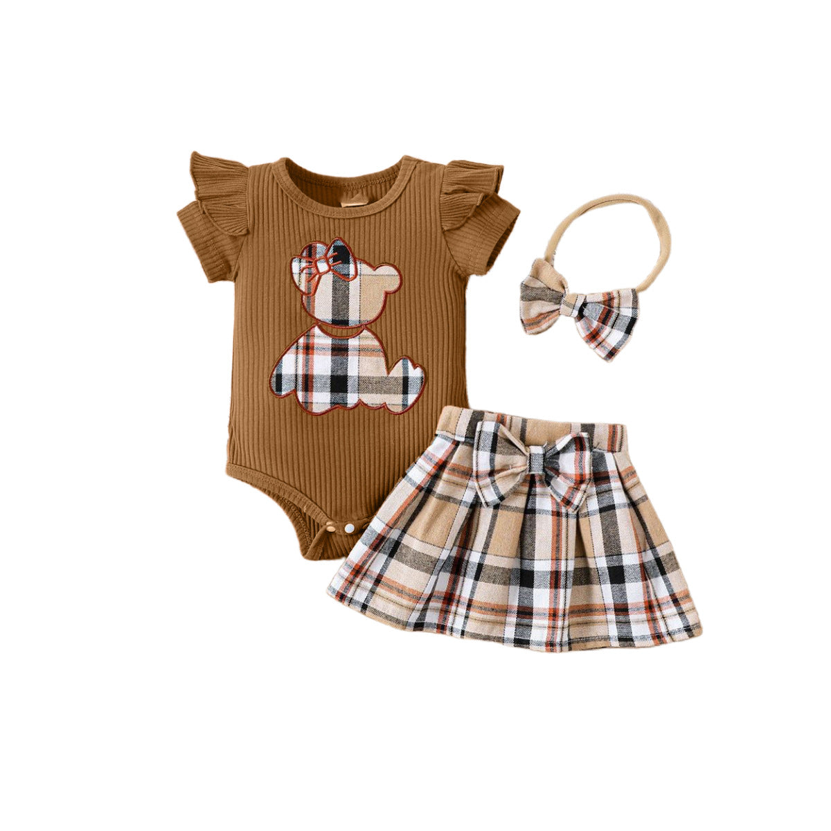 Baby girl's summer style se: a triangular bodysuit with a bear pattern and a checkered skirt set