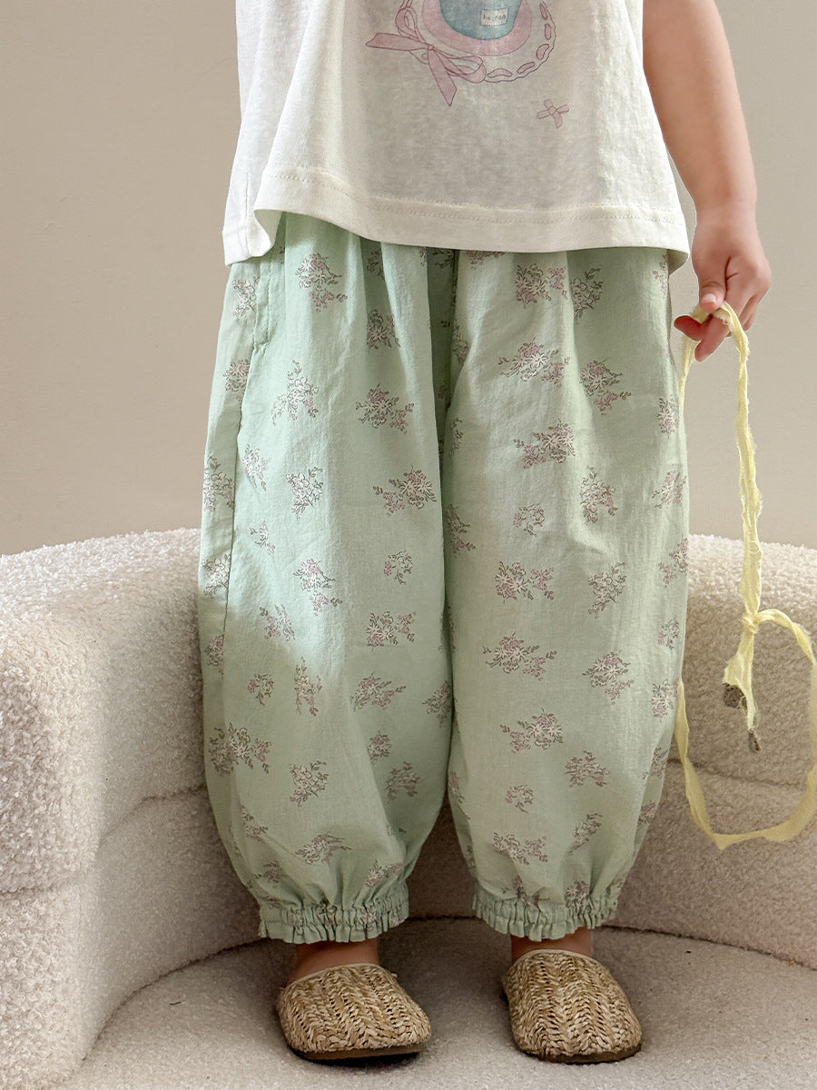 Little Girl's Set of Cartoon Vest with Pom-poms and Floral Anti-mosquito Pants