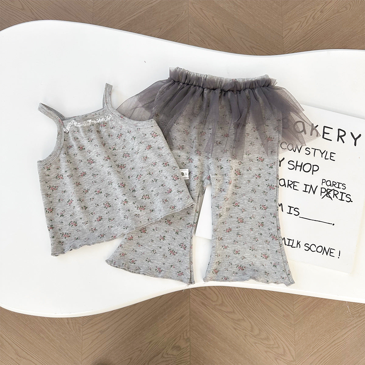 Girls' floral knit suspender set